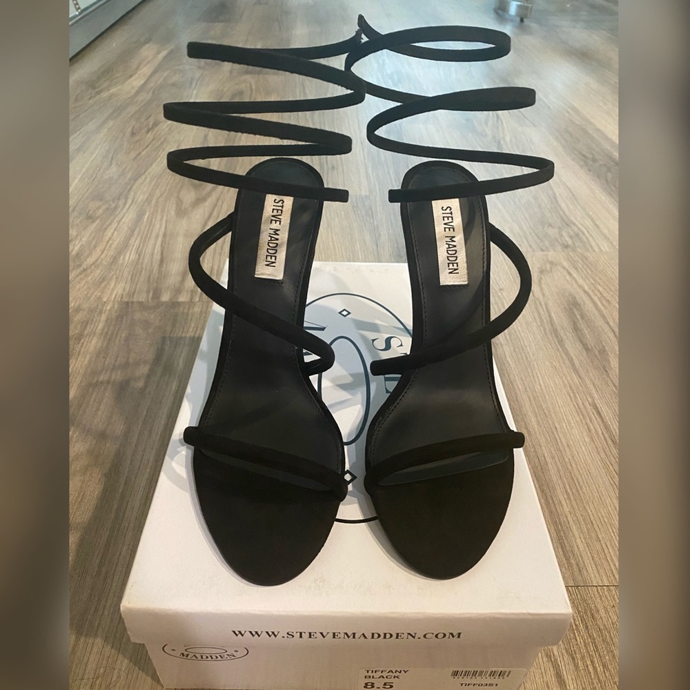 Steve Madden “Tiffany” Spiral Heels
